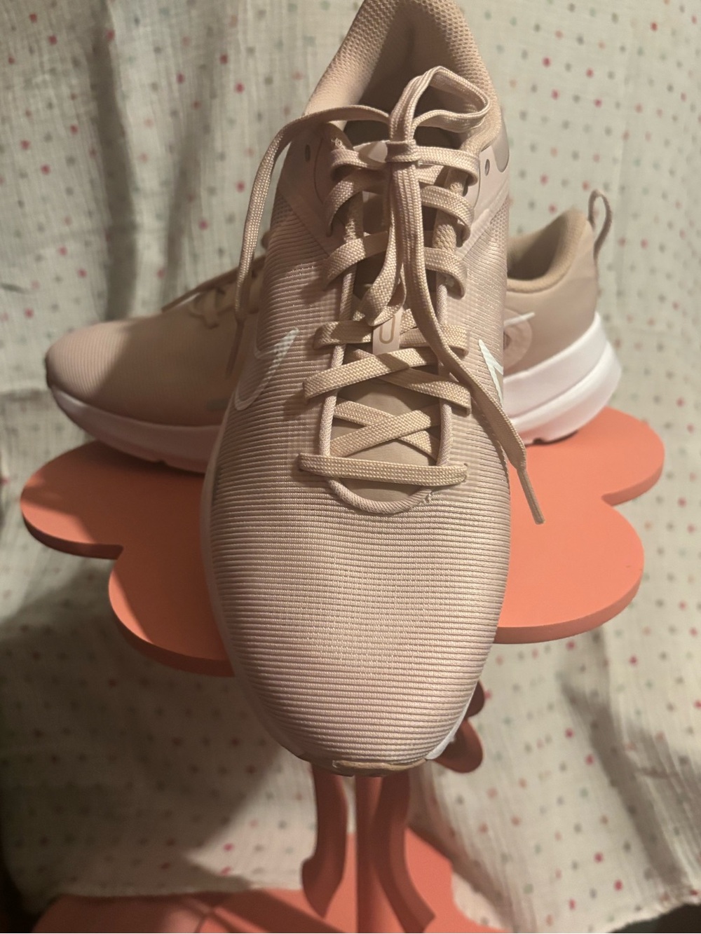Nike Women’s Blush Pink Low-Top Lace-Up Sneakers - Picture 4 of 16